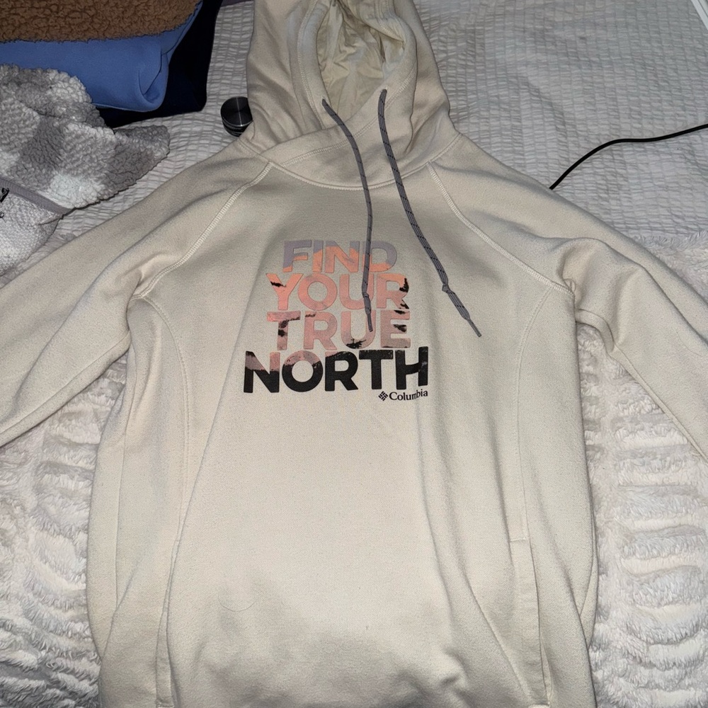 Columbia Cream Sweater with Classic Pullover Design